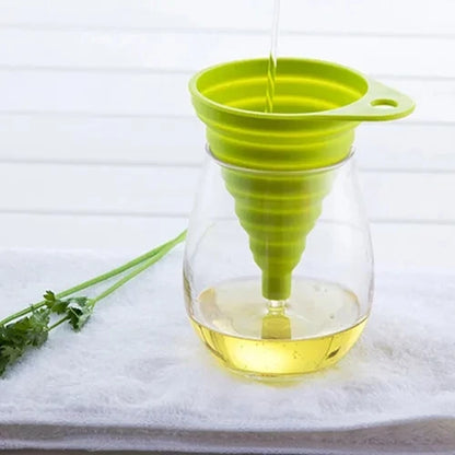 FlexiFlow Foldable Funnel